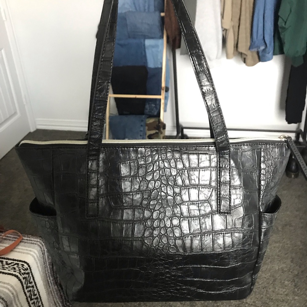 Medium/Large Black Purse